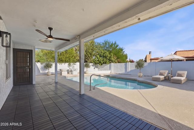 1415 W TUCKEY Lane, Phoenix, AZ 85013