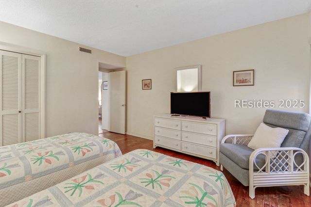 22 Lighthouse Rd Apt 526, Hilton Head Island, SC 29928