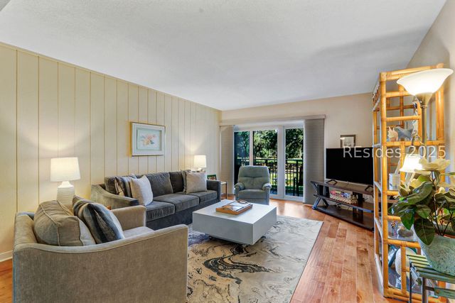 22 Lighthouse Rd Apt 526, Hilton Head Island, SC 29928