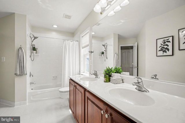 13191 TRIPLE CROWN LOOP, Gainesville, VA 20155