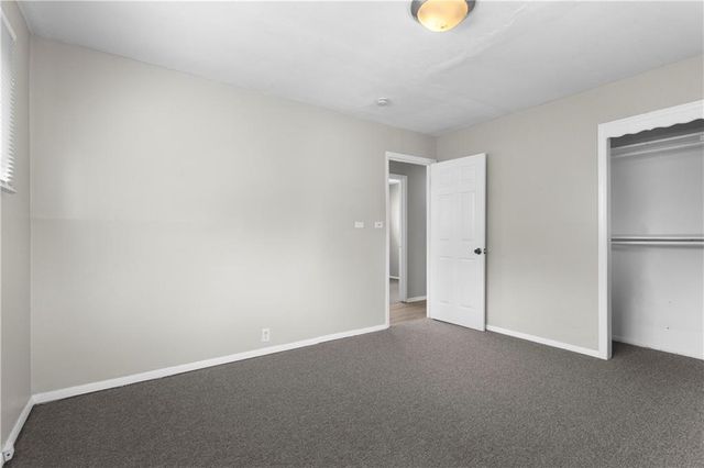 7805 E 114th Street, Kansas City, MO 64134