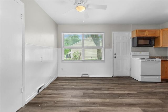 7805 E 114th Street, Kansas City, MO 64134