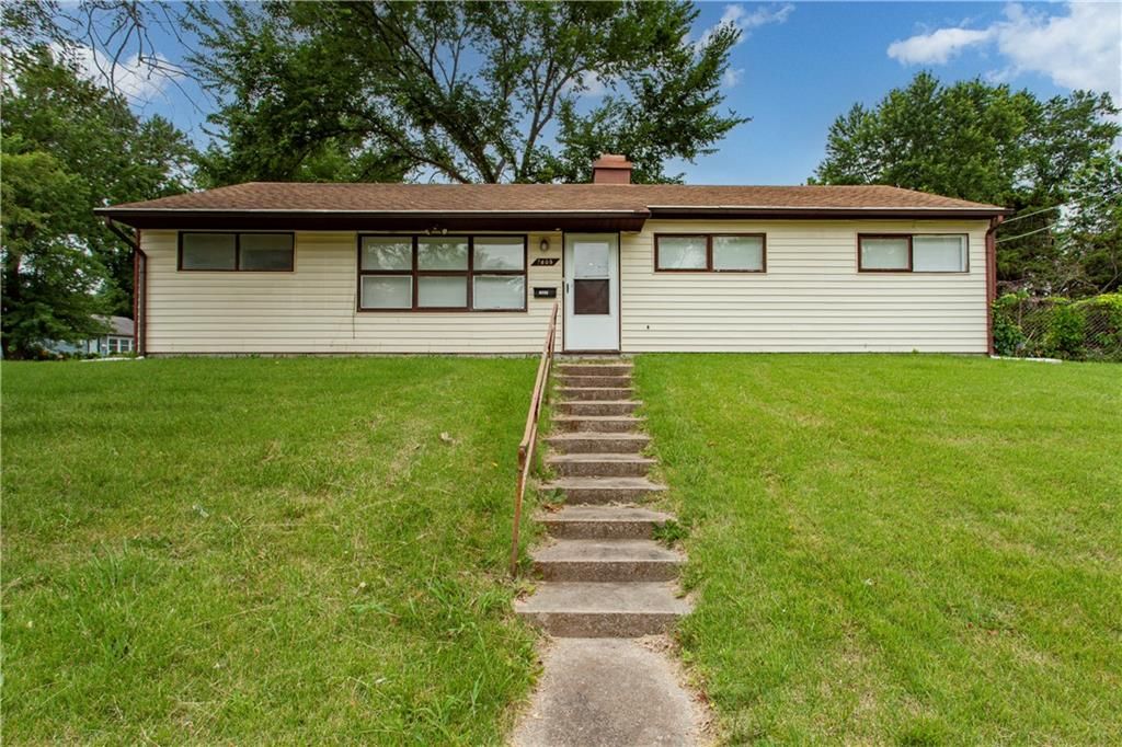 7805 E 114th Street, Kansas City, MO 64134