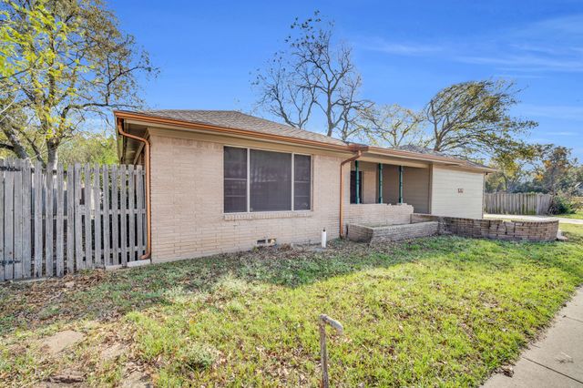 316 S 5th Street, Midlothian, TX 76065