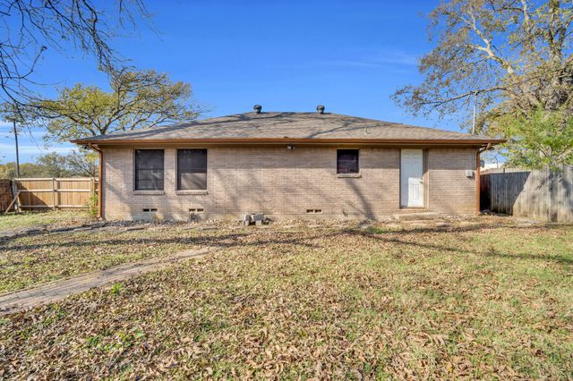 316 S 5th Street, Midlothian, TX 76065