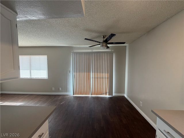 5188 Garden Lane B, Las Vegas, NV 89119