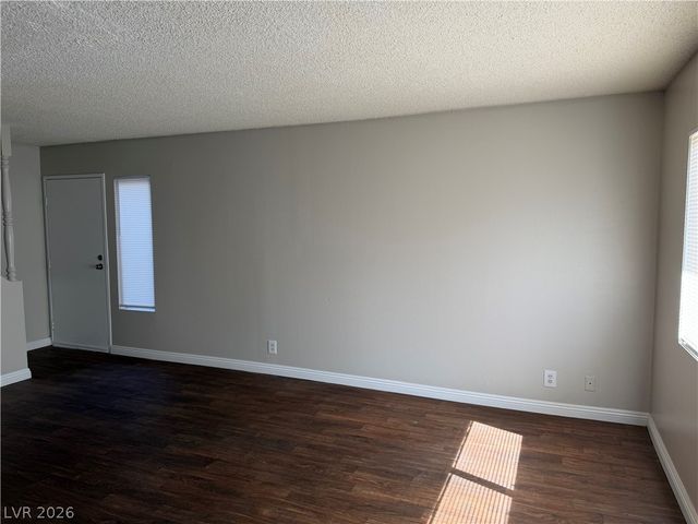 5188 Garden Lane B, Las Vegas, NV 89119