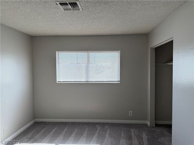 5188 Garden Lane B, Las Vegas, NV 89119