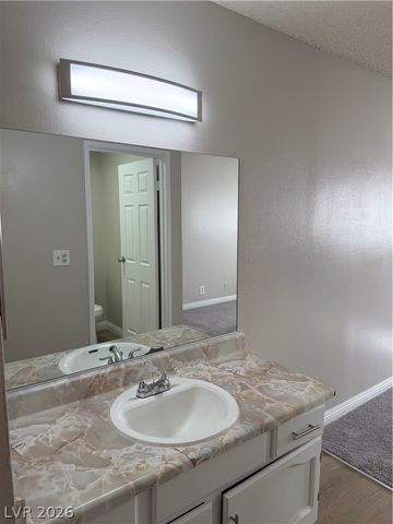 5188 Garden Lane B, Las Vegas, NV 89119