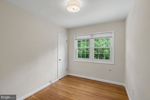 3058 HAZELTON ST, Falls Church, VA 22044