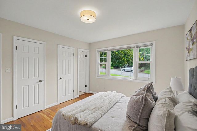 3058 HAZELTON ST, Falls Church, VA 22044