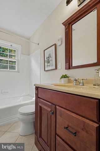 3058 HAZELTON ST, Falls Church, VA 22044