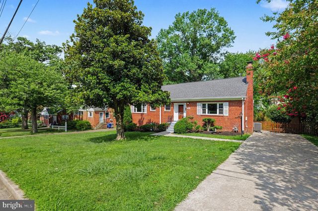 3058 HAZELTON ST, Falls Church, VA 22044