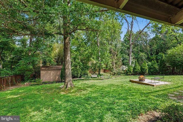 3058 HAZELTON ST, Falls Church, VA 22044