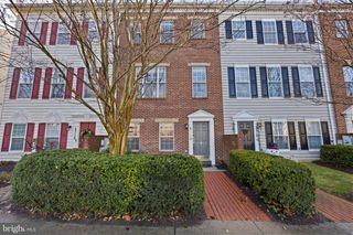 9748 WASHINGTONIAN BLVD, Gaithersburg, MD 20878