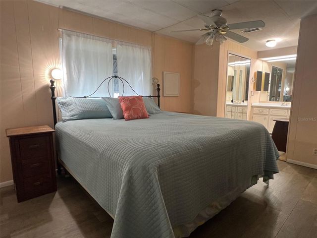 57 ROYAL PALM CIRCLE, Largo, FL 33778