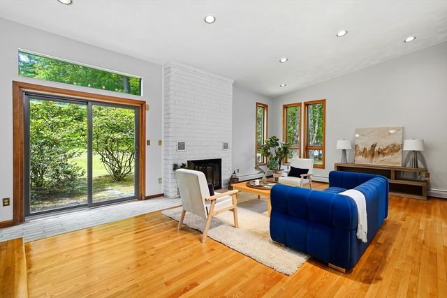 6 Angier Rd, Lexington, MA 02420