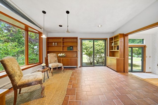 6 Angier Rd, Lexington, MA 02420