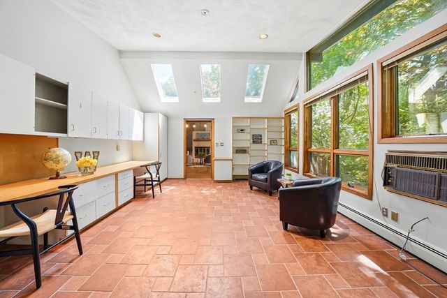 6 Angier Rd, Lexington, MA 02420