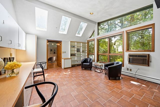 6 Angier Rd, Lexington, MA 02420