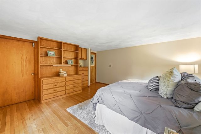 6 Angier Rd, Lexington, MA 02420