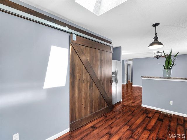 7 Bittersweet Drive, St Clair, MO 63077