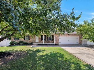 7 Bittersweet Drive, St Clair, MO 63077