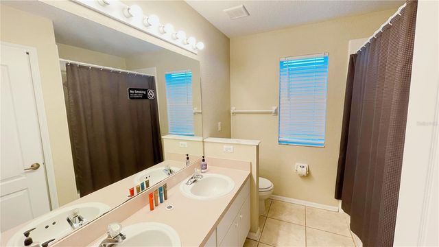 642 PINEWOOD DRIVE, Davenport, FL 33896