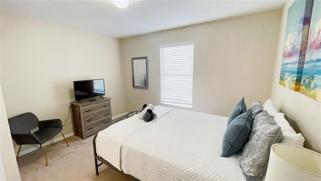 642 PINEWOOD DRIVE, Davenport, FL 33896