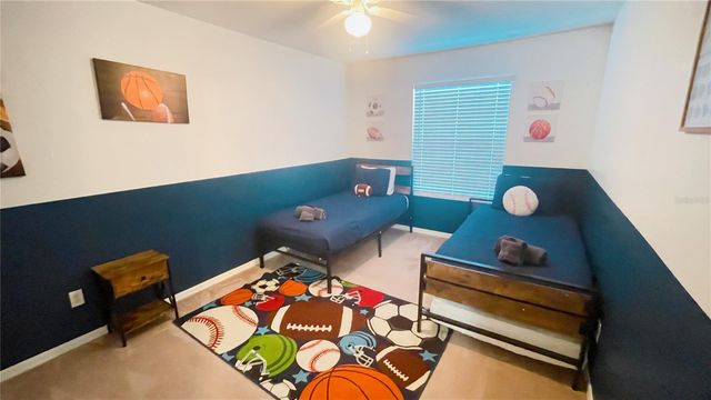 642 PINEWOOD DRIVE, Davenport, FL 33896