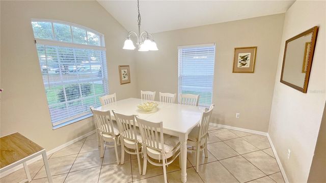 642 PINEWOOD DRIVE, Davenport, FL 33896