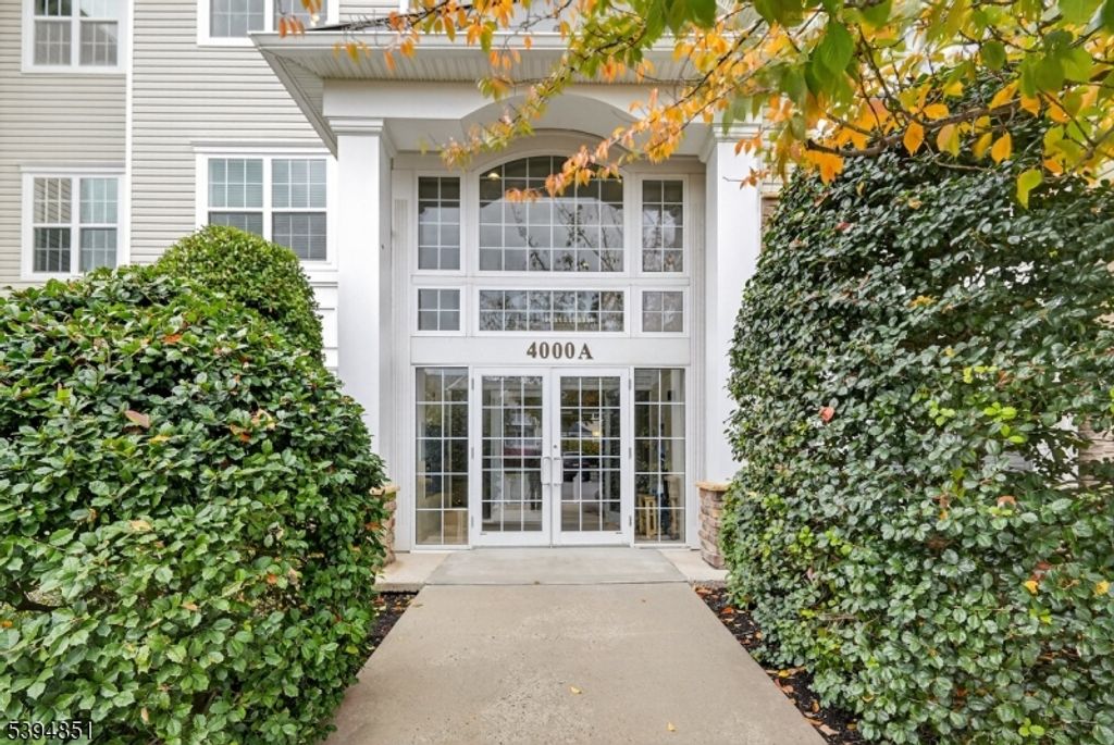 4304 Chesterwood Way, Franklin Twp., NJ 08873