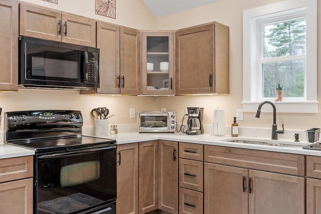 2660 NH Route 16, Albany, NH 03818