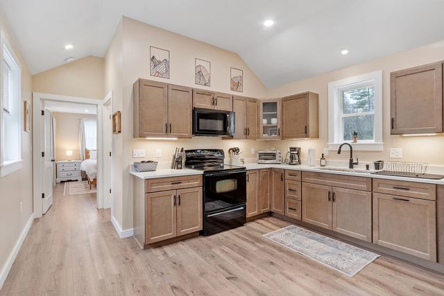 2660 NH Route 16, Albany, NH 03818