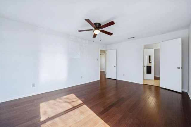 1500 Aquifer CV B, Austin, TX 78746