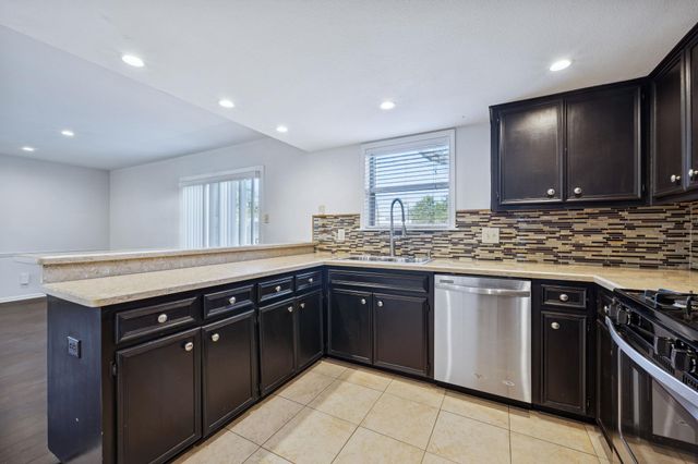 1500 Aquifer CV B, Austin, TX 78746