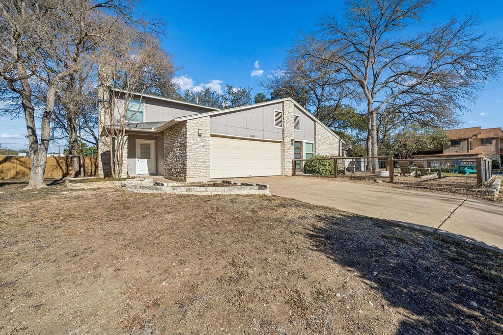 1500 Aquifer CV B, Austin, TX 78746