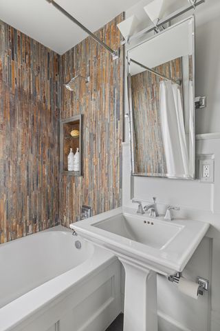 4626 Pillsbury Avenue S, Minneapolis, MN 55419