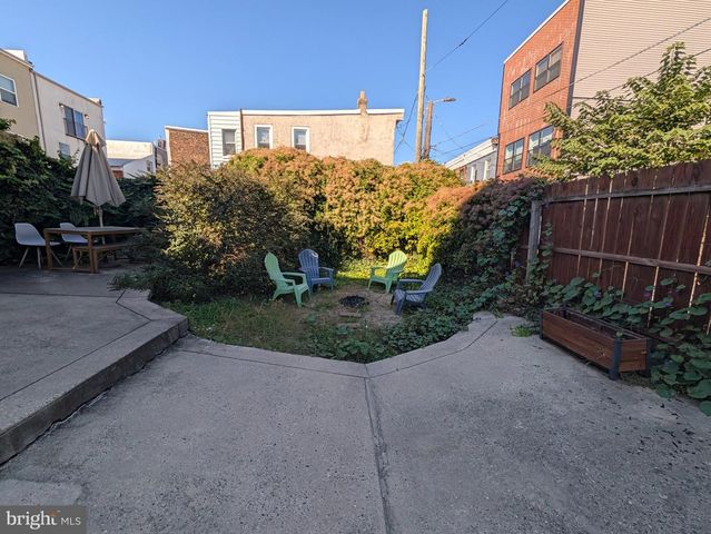 2210 BELGRADE ST, Philadelphia, PA 19125