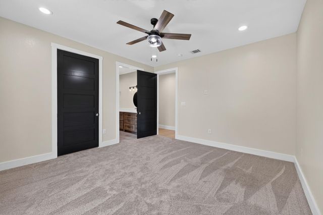1215 Private Road 7039, Lexington, TX 78947