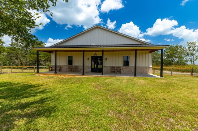 1215 Private Road 7039, Lexington, TX 78947