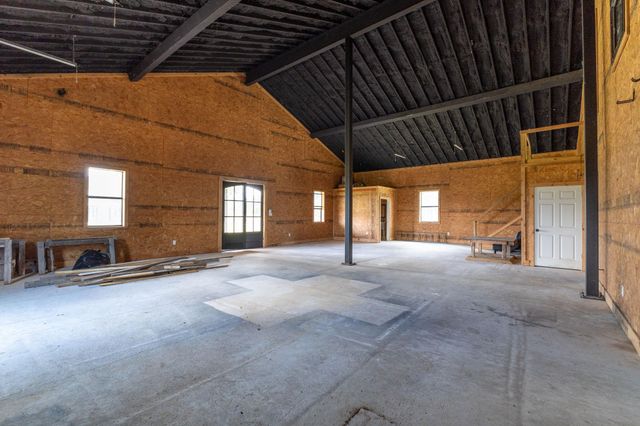 1215 Private Road 7039, Lexington, TX 78947