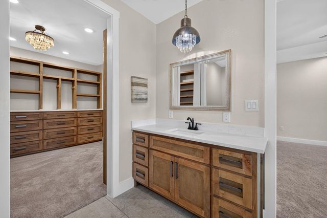 1215 Private Road 7039, Lexington, TX 78947