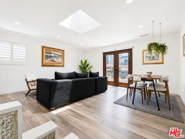 1633 Van Horne Lane, Redondo Beach, CA 90278