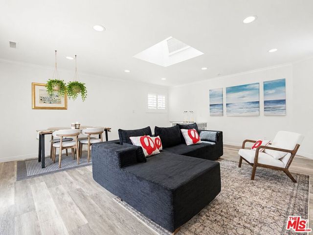 1633 Van Horne Lane, Redondo Beach, CA 90278