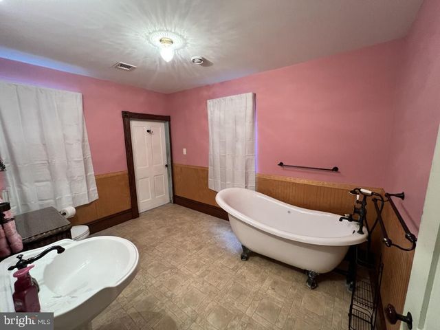 3641 MARIETTA AVE, Lancaster, PA 17601