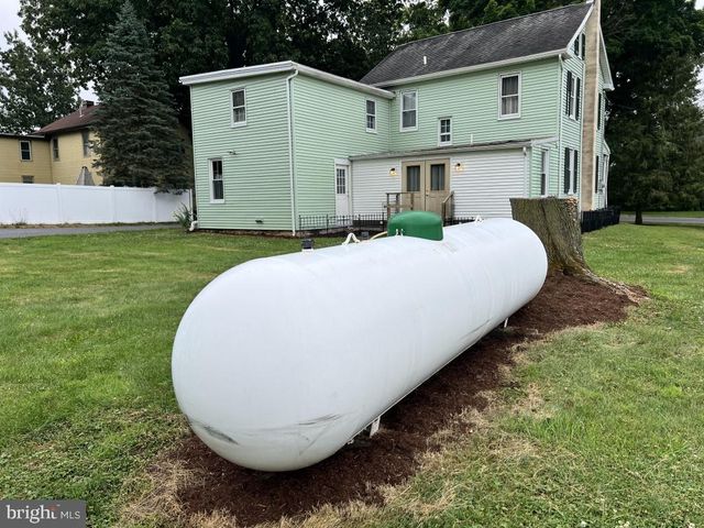 3641 MARIETTA AVE, Lancaster, PA 17601