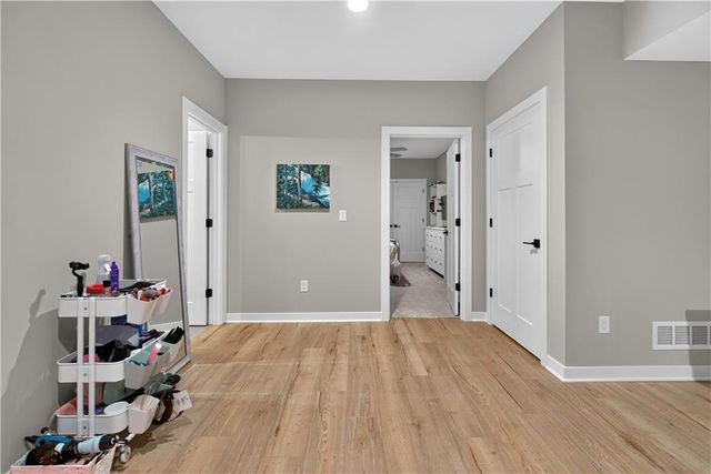 11414 Bluestem Drive, Kearney, MO 64060