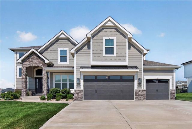 11414 Bluestem Drive, Kearney, MO 64060
