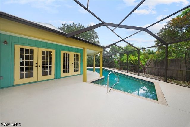 8700 Exeter ST, Fort Myers, FL 33907